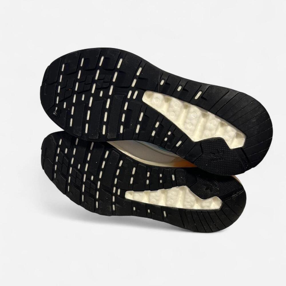 Adidas Women’s Sneakers - Picture 4 of 5